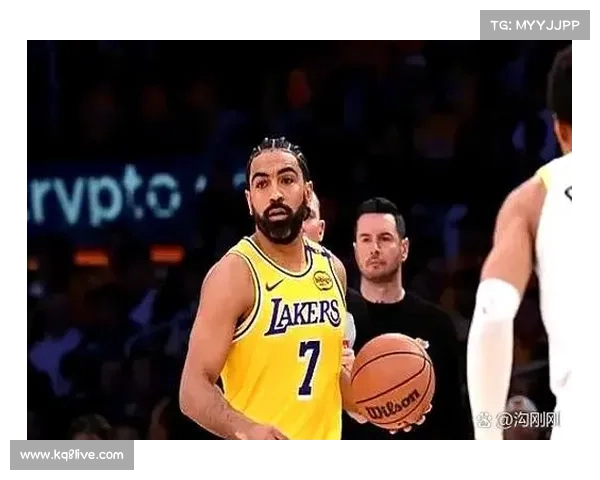 布里奇斯出战成疑，黄蜂锋线轮转吃紧难阻东契奇火力